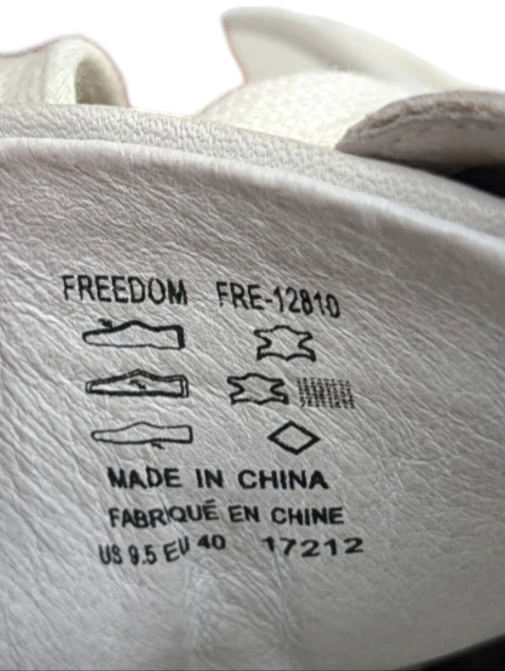 Taos Freedom Bone/Off White Leather Comfort Sneakers US 9.5 EU 40 S4246
